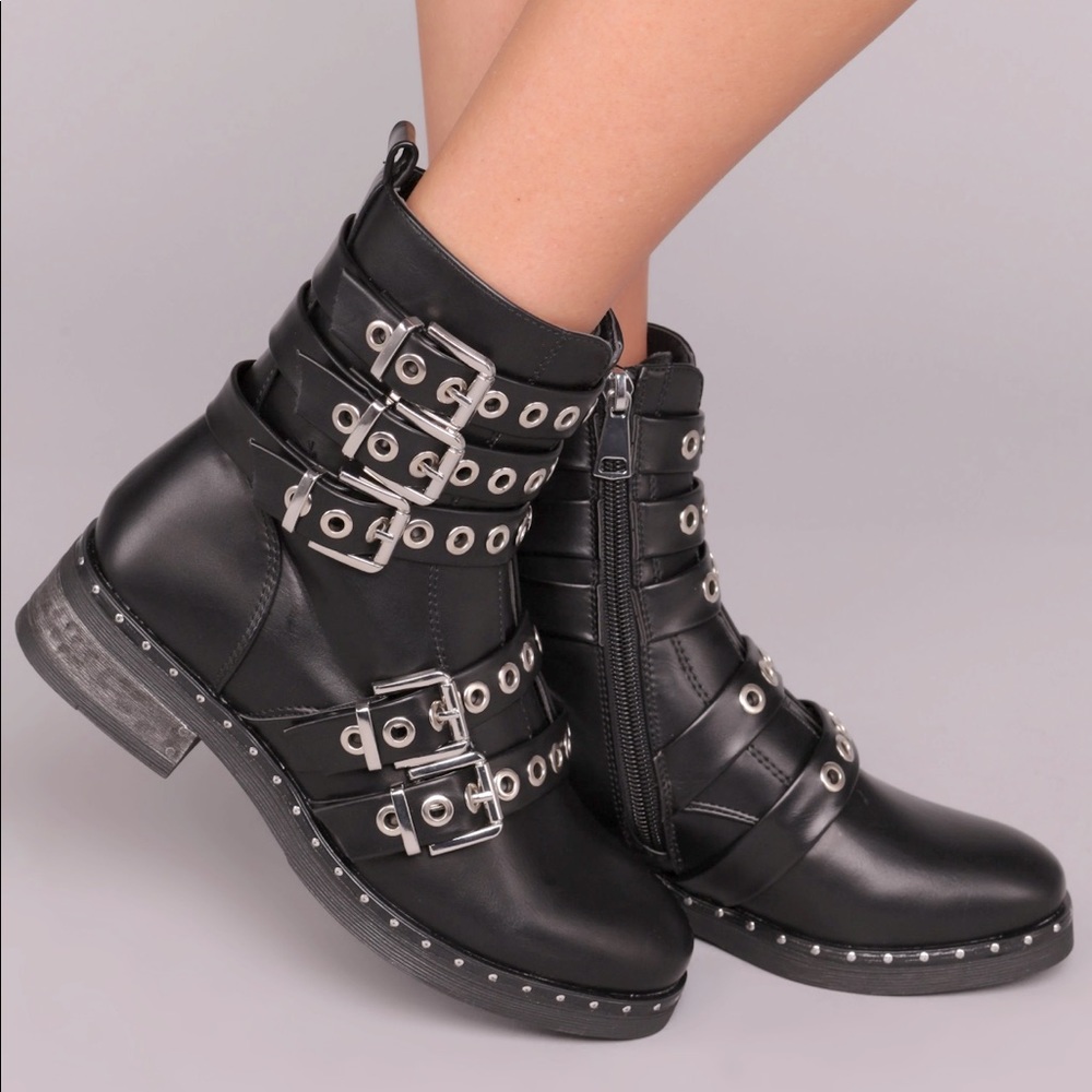 Wild Diva black combat boots